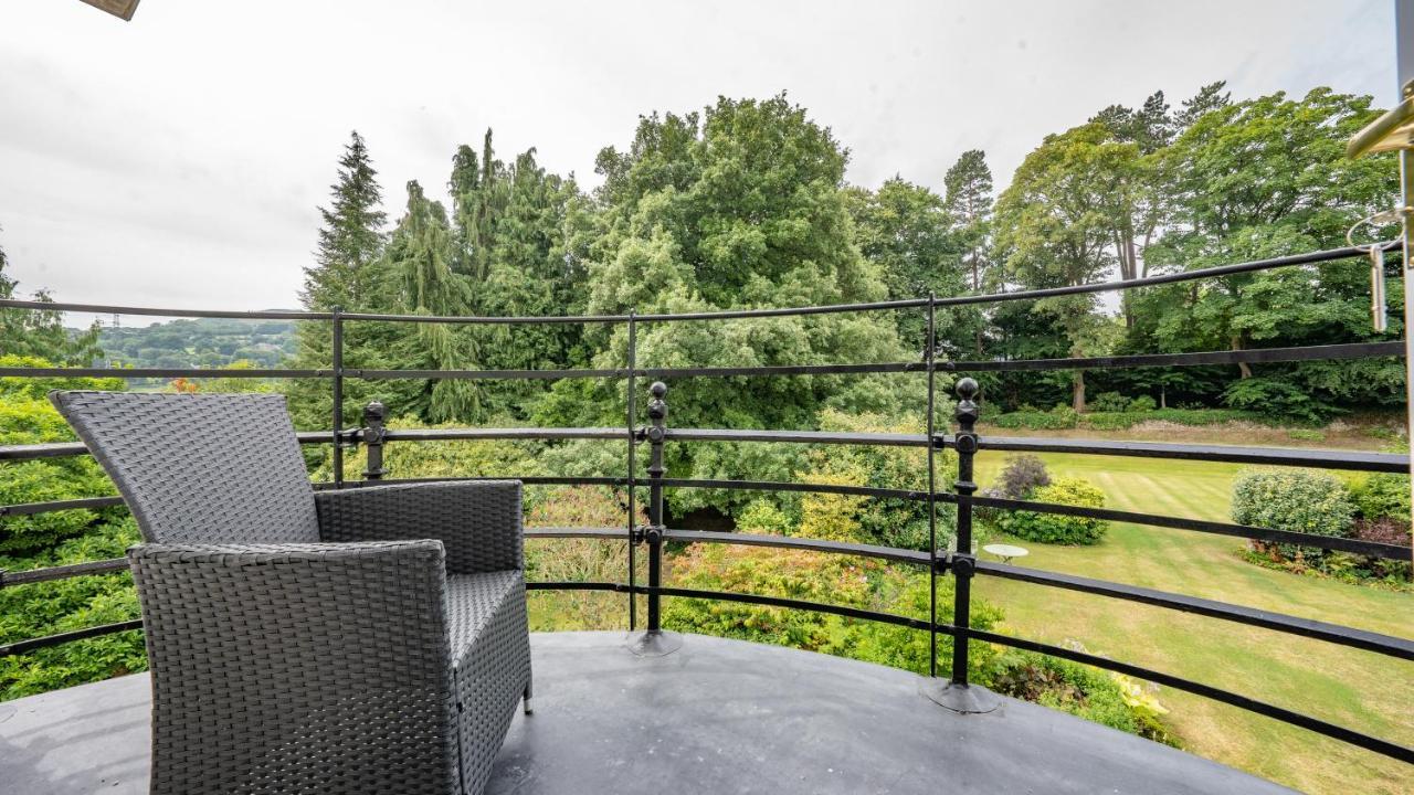 Pantybeiliau House Bed & Breakfast Gilwern Eksteriør billede
