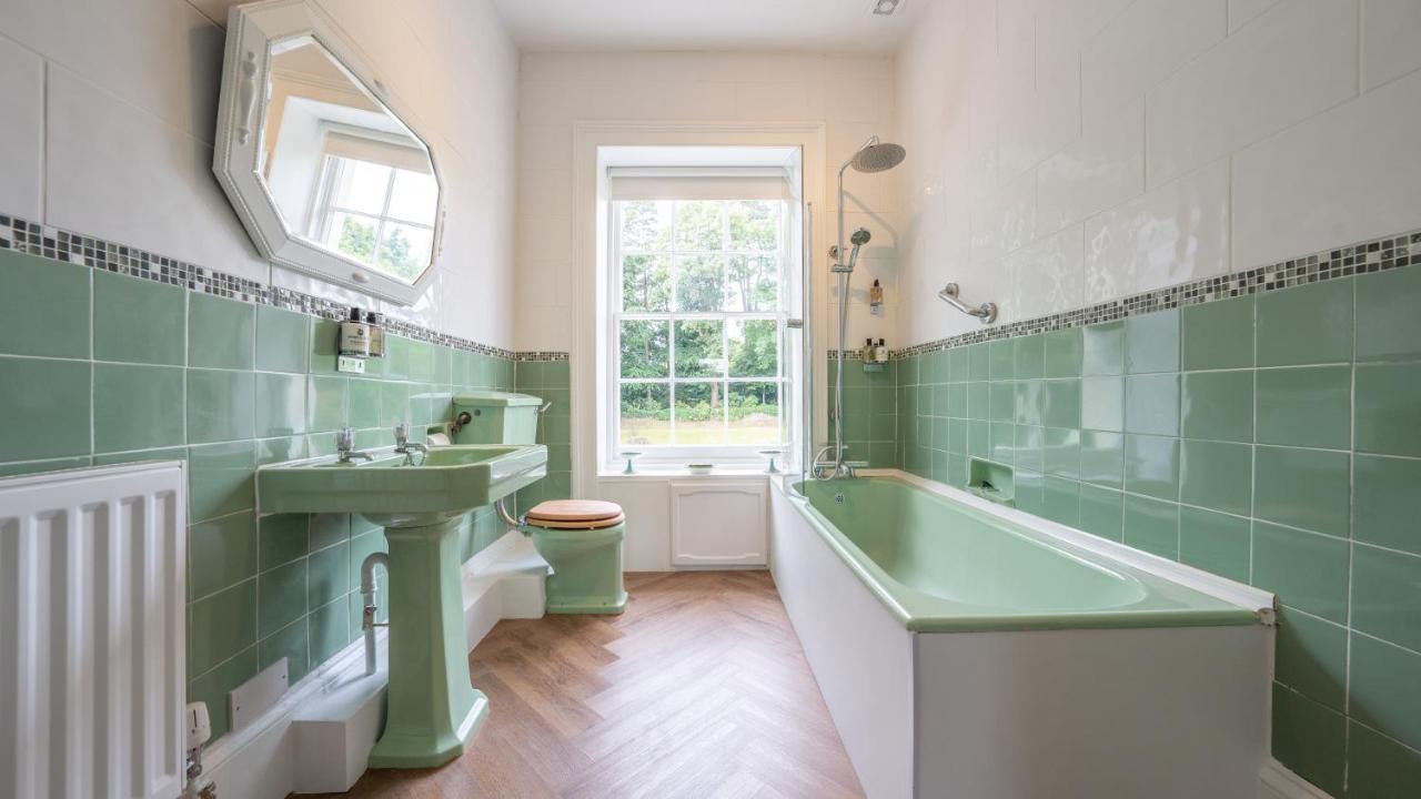 Pantybeiliau House Bed & Breakfast Gilwern Eksteriør billede